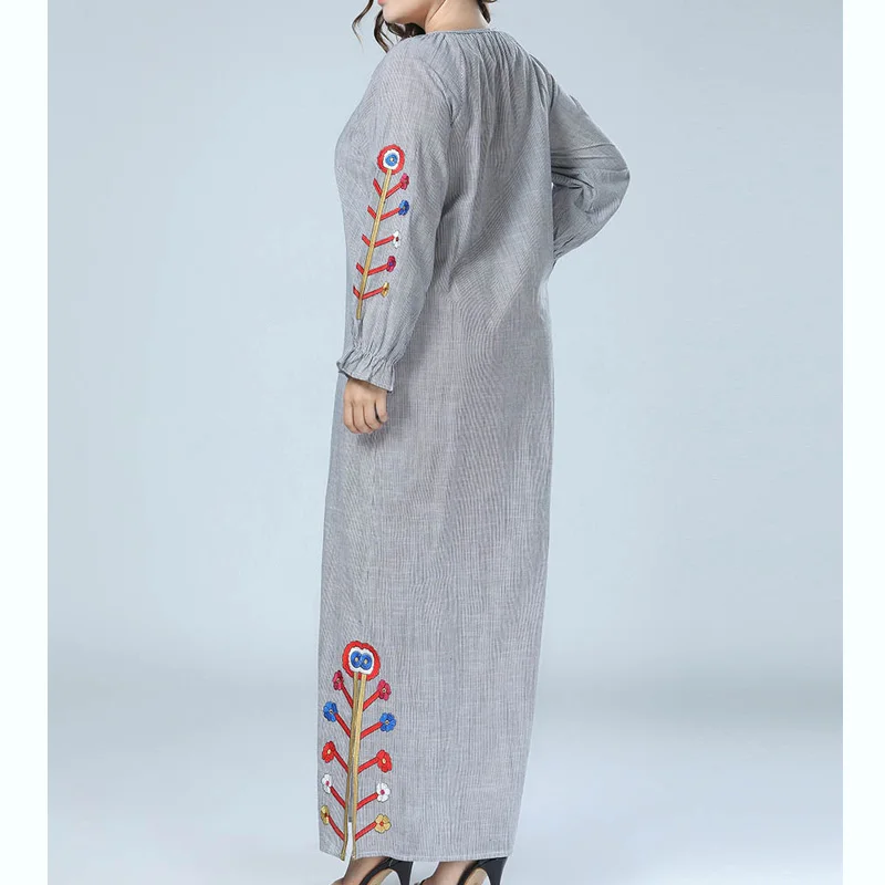 Large Size 4XL Women Dress Vintage Floral Embroidery Long Loose Dresses Plus Size Long Sleeve Evening Maxi Party Muslim Dress