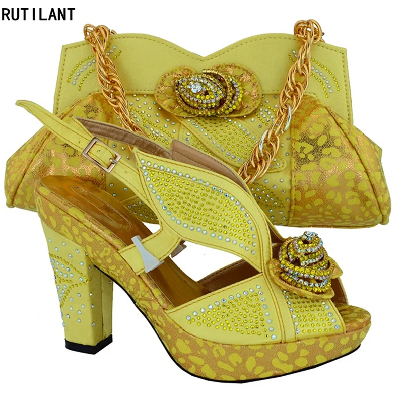 Italian Shoes and Bag Set Decorated with Appliques Yellow Color