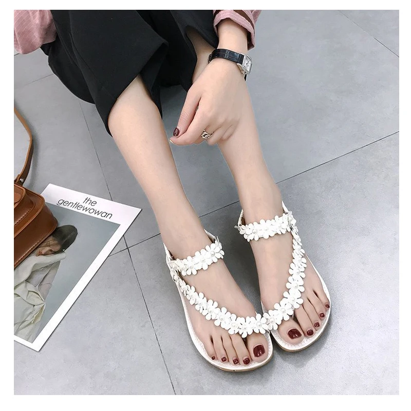 

STONE VILLAGE Beautiful Flowers Flat Pearl Women Sandals Summer Students Wild Roman Sandals Beach Flip Flops Shoes Women