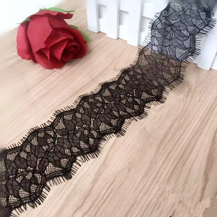 

9 м/лот, Черное и белое мягкое классическое кружевное платье с отделкой, украшенное вышивкой