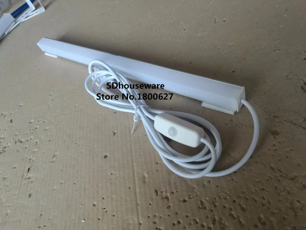 27EA264395BB34E4A9AA1A95A47CEFC1