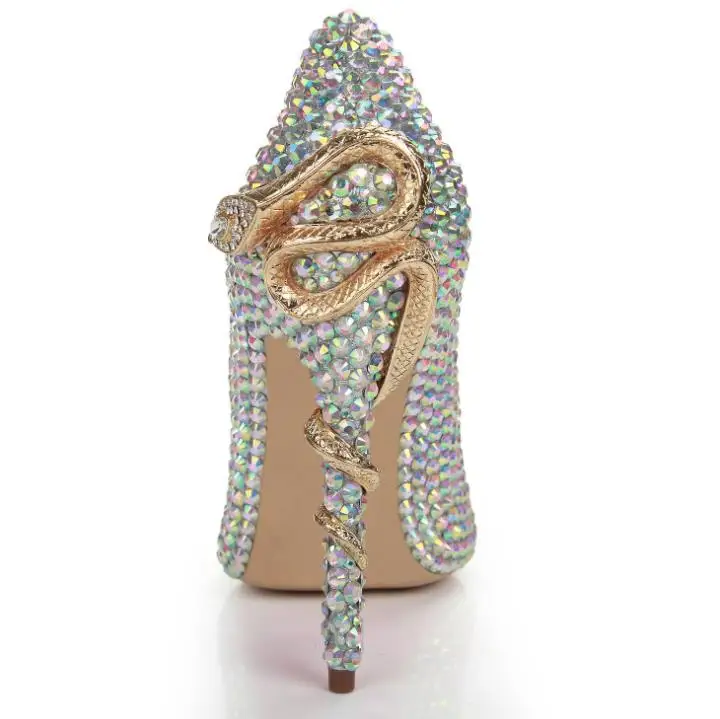 

New fashion pearl bride shoes in Europe and the United States.