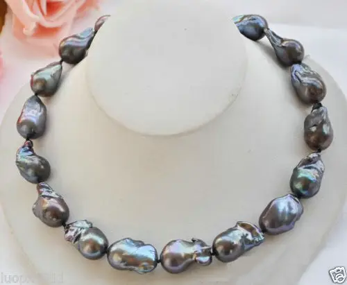 

Jewelr 004678 BLACK BAROQUE REBORN PEARL NECKLACE