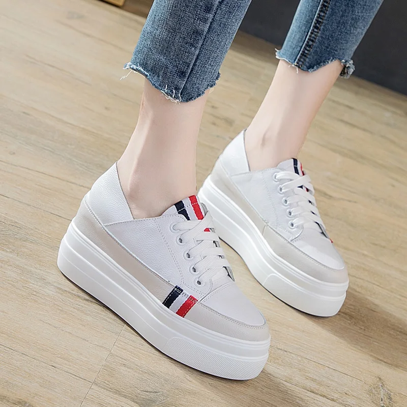 Г. Новые белые туфли на толстой подошве обувь на подъеме повседневная женская обувь из дикой кожи в Корейском стиле, маленькие размеры 32-42