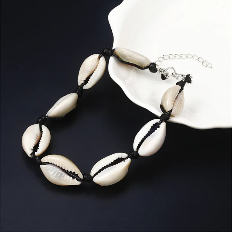 

2019 Trendy Cowrie Shell Bracelets for Women Delicate Rope Chain Bracelet Beads Charm Bracelet Bohemian Beach Handmade Jewelry
