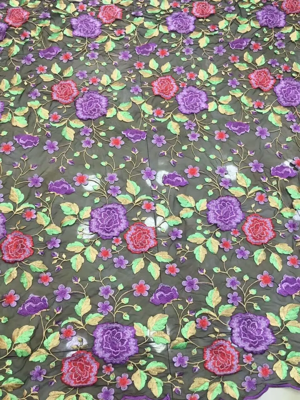 New mixed colors on netting embroidered evening/bridal/stage dress lace