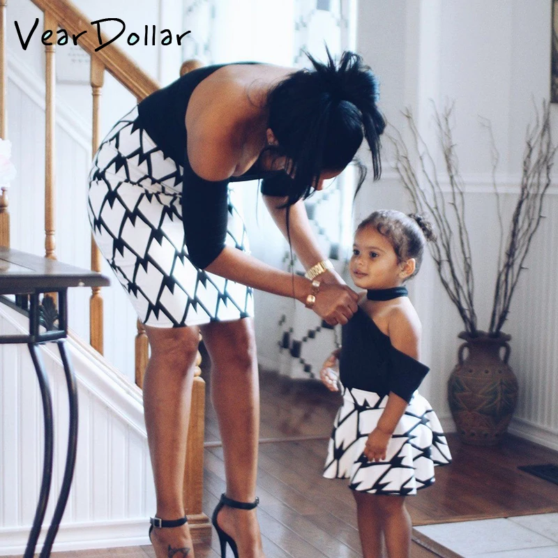 

VearDoller Family Matching Outfits 2019 New Fashion Off Shoulder Mother Daughter Dress Summer Patchwork Mommy and Me Clothes