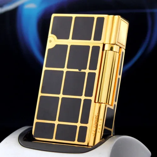 

S.T Memorial D upont lighter Bright Sound! New In Box Serial number T927