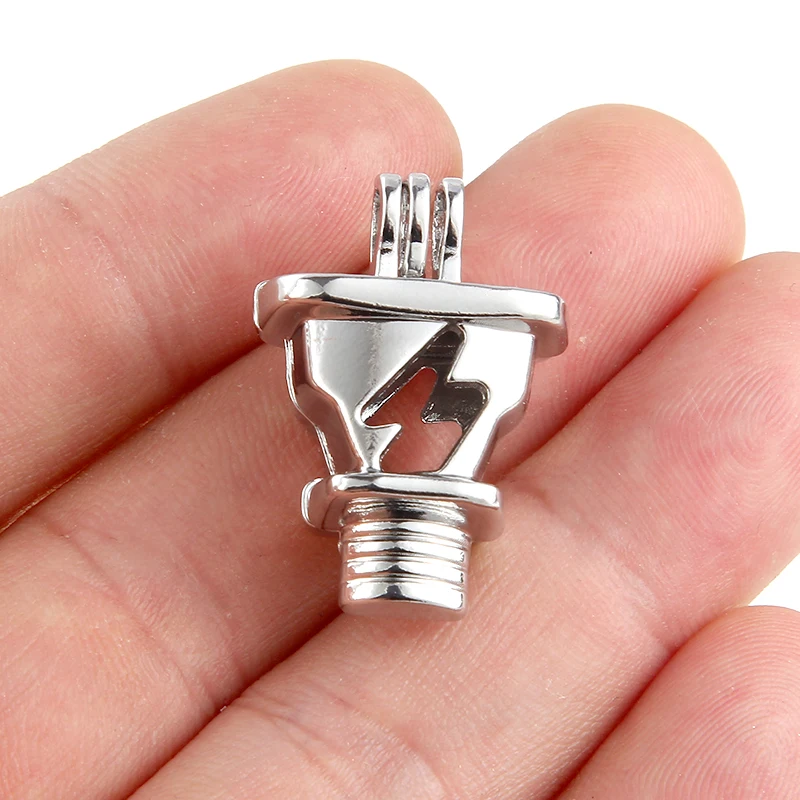 Creative Design Silver Plated Electric Plug Cage Pendant For Essential