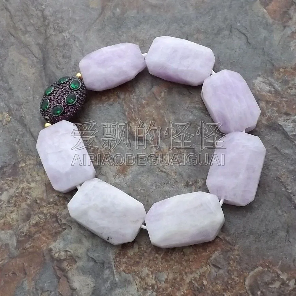 

Women's 8" Kunzite Bracelet CZ Pave Connector