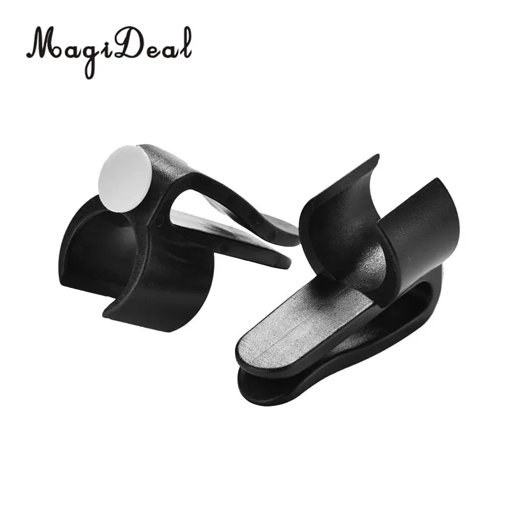 MagiDeal Hot 2Pcs Marker Black Golf Putter Clamp Golf Bag Clip On Putter Holder Putting Organizer Club Ball Golf Training Aids