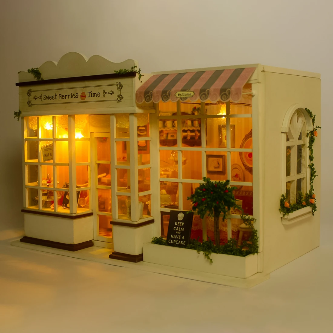 Doll House Wooden Furniture Diy House Miniature Sweet BerriesTime Assemble 3D Miniaturas Dollhouse Kits Toys For Christmas Gift