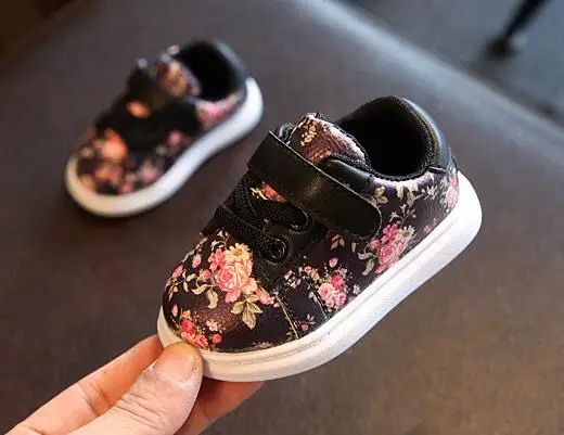 

2019 Baby Girls firstwalker Shoes Autumn white Flower children Sneakers Toddler kids Newborn First Walkes Antislip