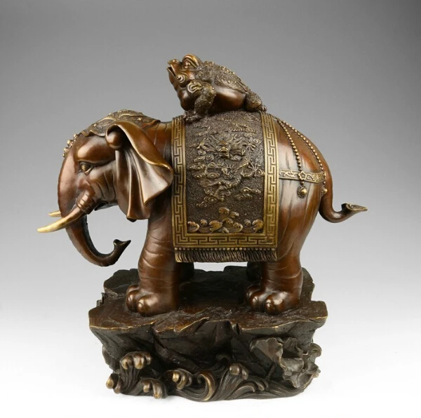 

China Red Copper Fengshui Dragon Wealth Golden Toad Bufonid Ride Elephant Statue