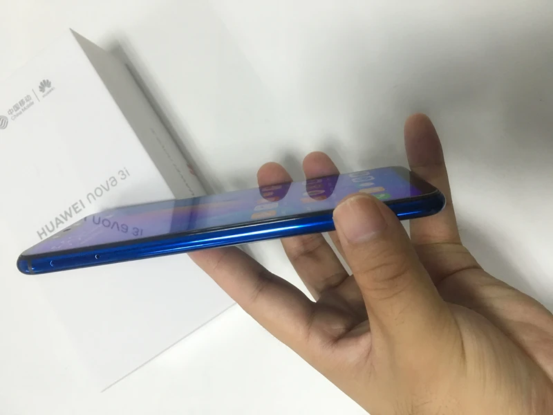 Сотовый телефон HuaWei Nova 3i 4G LTE Kirin 710 на базе Android 8 1 экран 6 3 дюйма 2340 х1080 ГБ ОЗУ 128 Гб