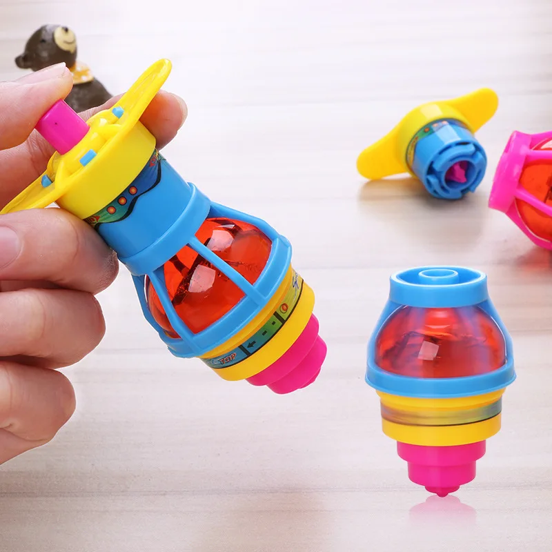 Оригинальность детей вспышки света люминесценции вращающийся топ на цепи игрушки красочные Топ выброса принести Launcher приз для учащихся