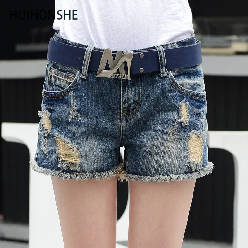 

HUIHONSHE Summer Shorts Women Vintage Club Denim Shorts Sexy Hip Hop Skull Patch Size 26-32 Ripped Shorts Without NO Belt