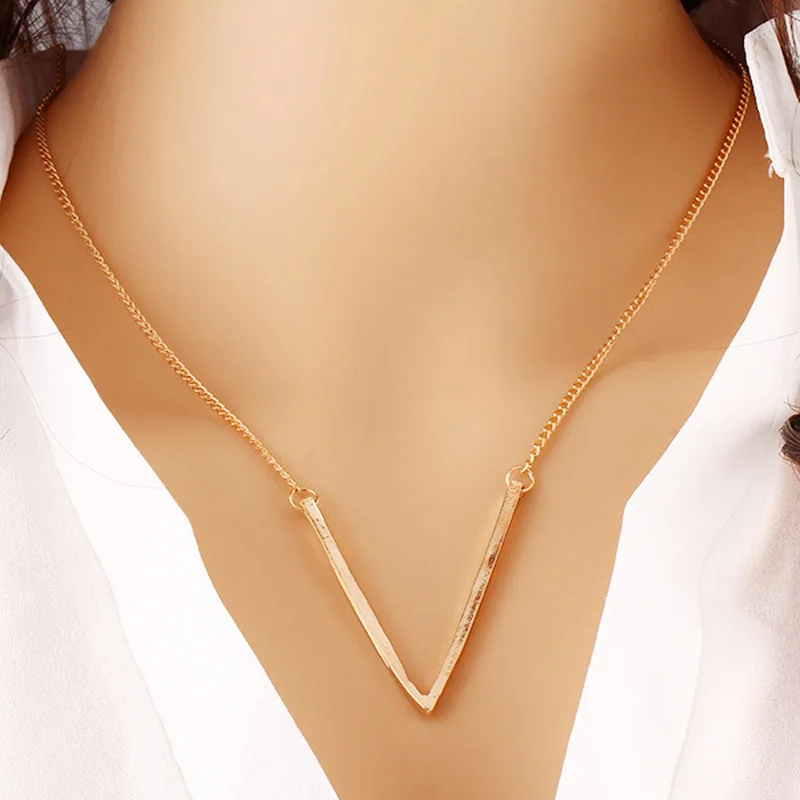 ESERES Очаровательное ожерелье s подвески для женщин в форме листа простой стиль металлическая цепочка звено женское колье-чокер - Окраска металла: Платиновое покрытие