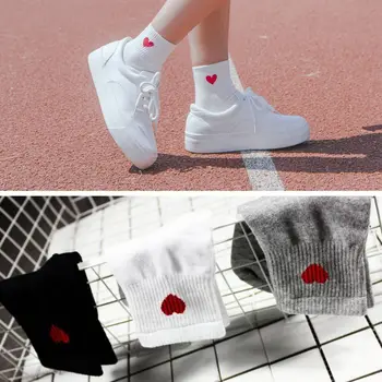 

2019 New Kawaii Cute Women Heart Pattern Soft Breathable Ankle-High Casual Cotton Socks