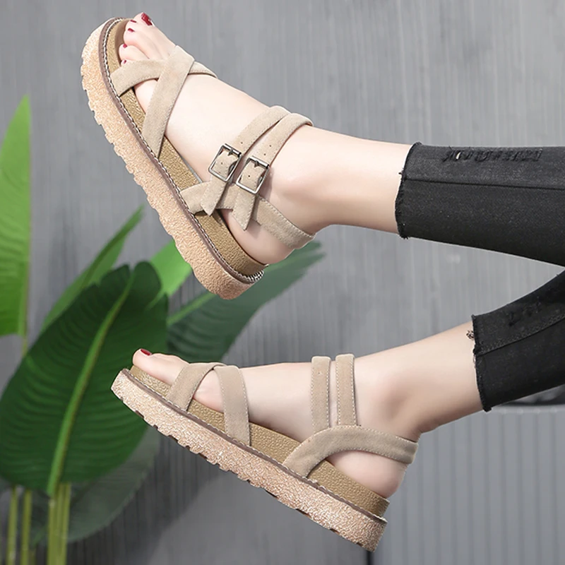 

2019 New Fashion Platform Sandals Women Ankle Strap Flat Sandals Slip On Solid Walking Shoes Ladies Casual Creepers XWZ5748