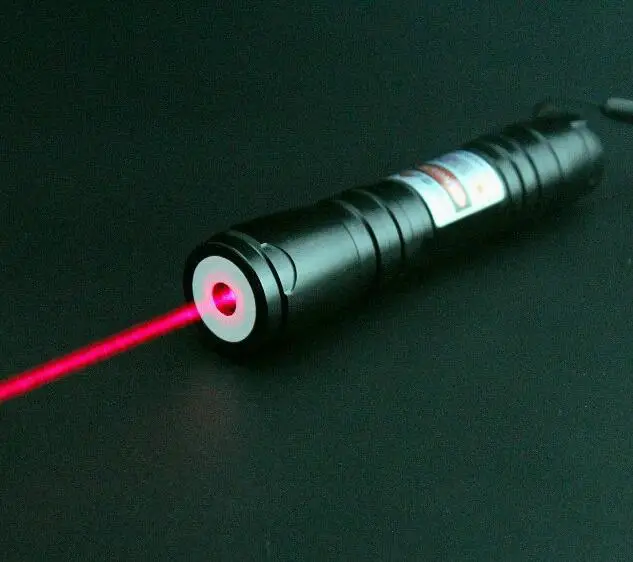 ارتفاع بالطاقة حرق الليزر الأحمر 650nm 10000 متر قوي الأحمر مؤشر شعاع الليزر القلم حرق مباراة حرق السجائر ارتفاع بالطاقة حرق الليزر الأحمر 650nm 10000 متر قوي الأحمر مؤشر شعاع الليزر القلم حرق مباراة حرق السجائر