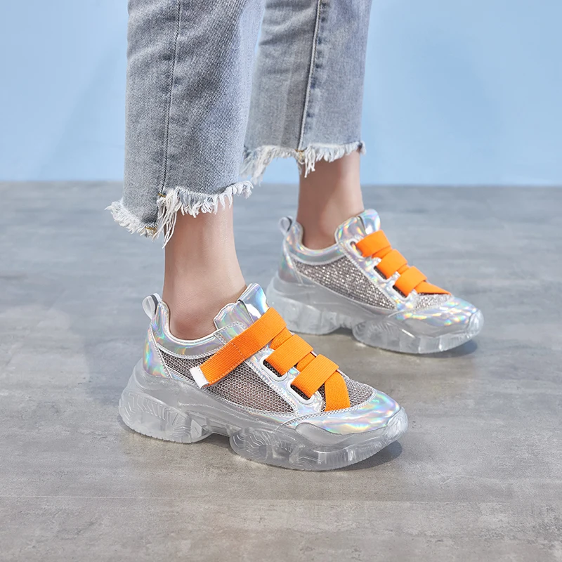 

Dumoo Shoes Women Transparent Casual Shoes Summer Candy Colorful Ribbon Shoes Lady Sneakers Shoes Zapatillas Mujer Deportiva