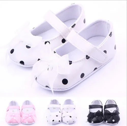 Модный милый горошек детская обувь первые ходоки новорожденных мягкая подошва обувь бантом новорожденных девочек принцесса обувь