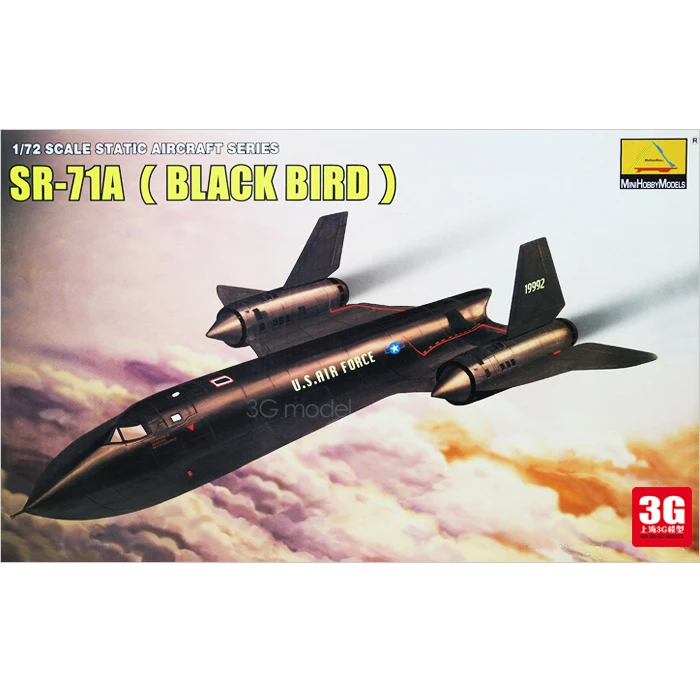 

1/72 The United States Reconnaissance Aircraft SR-71A Blackbird Assembled Model 80201