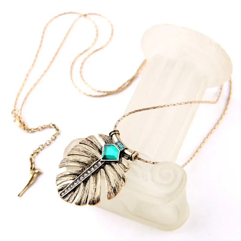 

2016 New Fashion Vintage Leaf Green Crystal Necklaces & Pendants Charm Brand Jewelry Christmas Gift