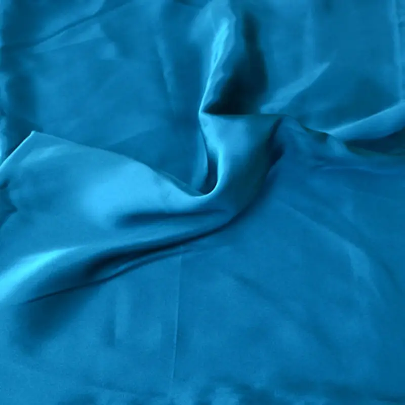 Шелковый спальный мешок лайнер путешествия Кемпинг Лист спальный мешок легкий компактный конверт спальные простыни с сумкой для переноски - Цвет: peacock blue