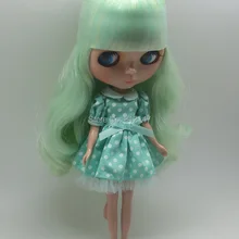 Телесный цвет модные куклы(мятно-зеленые волосы, загар кожи