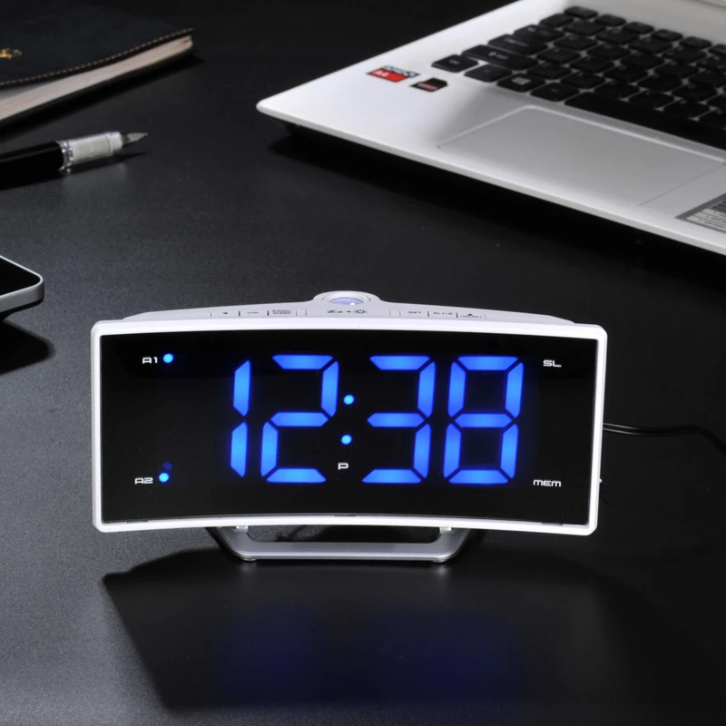 Настольный Большой светодиодный зеркальный часы электронные цифровые светящиеся Настольные часы usb функция зарядки Arc радио проекционный будильник - Цвет: Синий