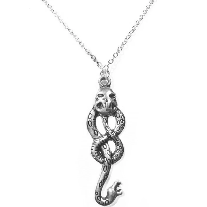 

Nagini Slytherin Necklaces Horcrux Voldemort Death Eater Snake Skull Necklaces Vintage Dark Mark Pendant Necklace Car Hanging