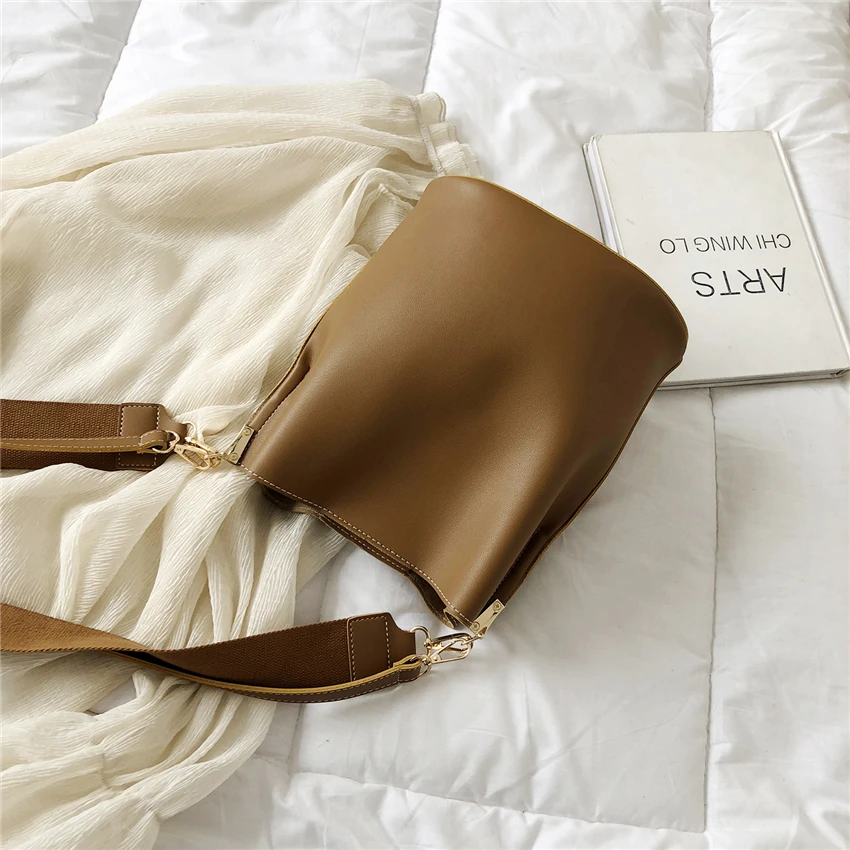 Модная Большая вместительная женская сумка-мешок, высококачественные мягкие кожаные сумки через плечо для женщин с широким плечевым ремнем