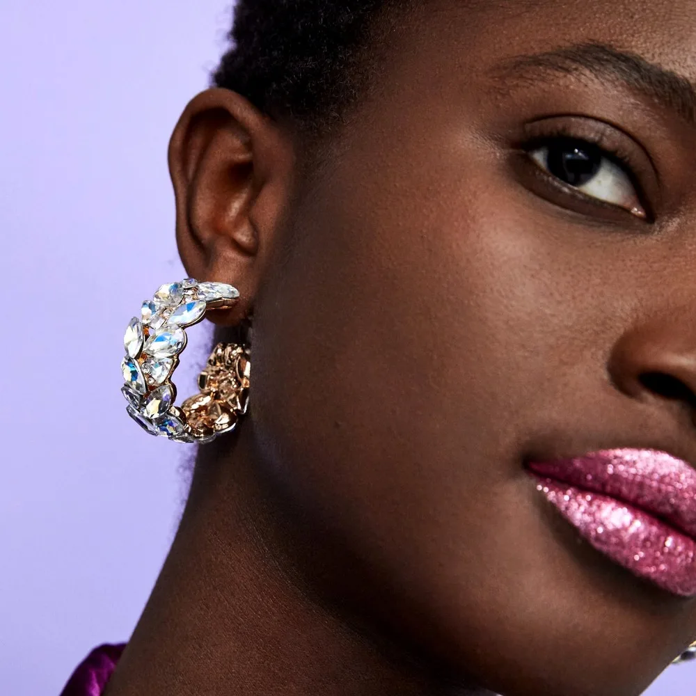 

Qiaose Gorgeous ZA Brand AB Shiny Rhinestone Stud Earrings Women Fashion Statement Earrings Jewelry Trendy Collection Earrings