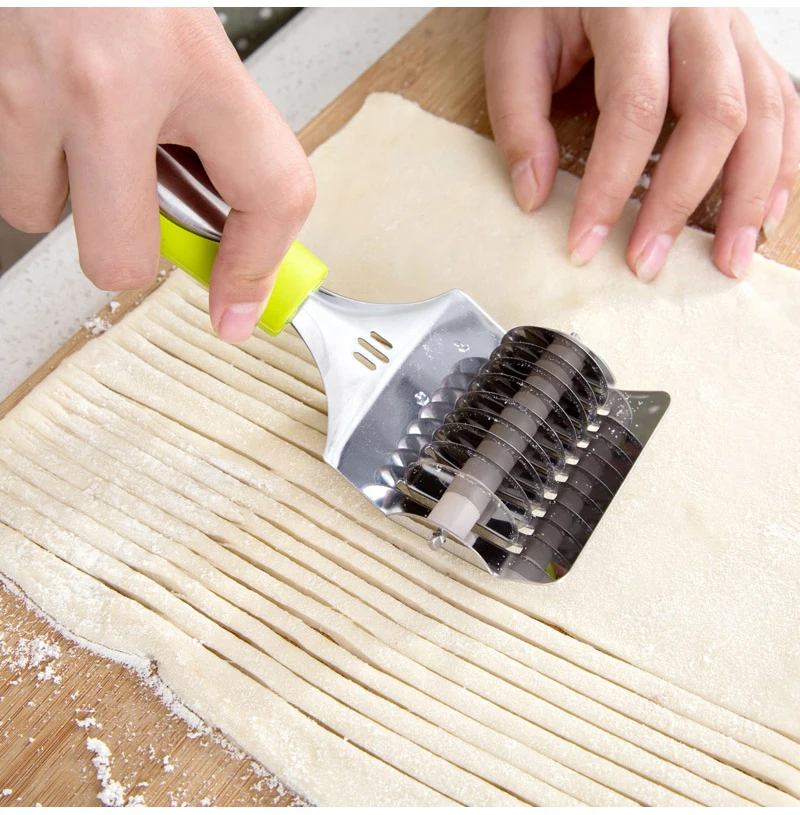TUUTH Noodles Cut Knife Non-slip Handle Pressing Machine Kitchen Gadgets Spaetzle Makers Manual Section Shallot Cutter A1