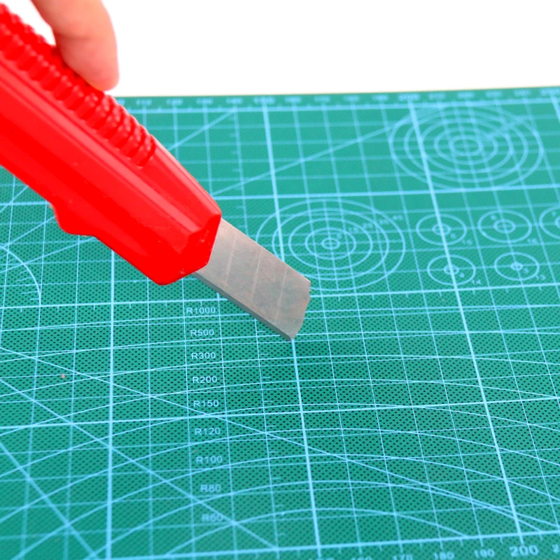 

A4 Cutting Mat Cutting Pad Patchwork Cut Pad Patchwork Tools Manual DIY Tool Cutting Board Double-sided Self-healing