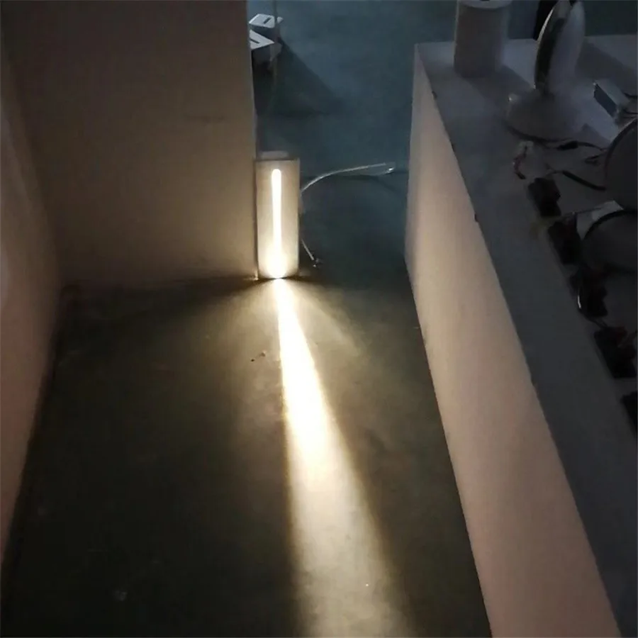 9431668766_2006603823