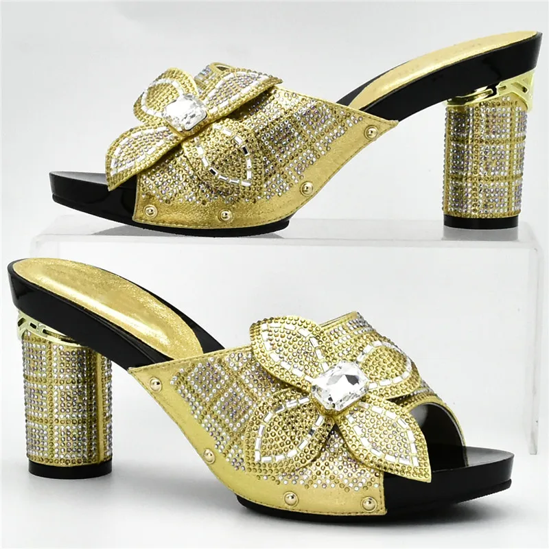 Eleganti On Grandi Slip Da Dimensioni Per Delle Pantofola Il oro Nuovo Di Sposa 43 Heels Arrivo Scarpe Partito verde fuchsia Nigeriano Donne Purple blu Strass argento High Signore wqEEUTPcnx