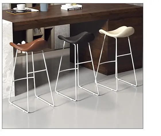 Nordic bar chair creative modern minimalist bar stool front seat leisure tea shop coffee shop high chair Nordic bar chair creative modern minimalist bar stool front seat leisure tea shop coffee shop high chair