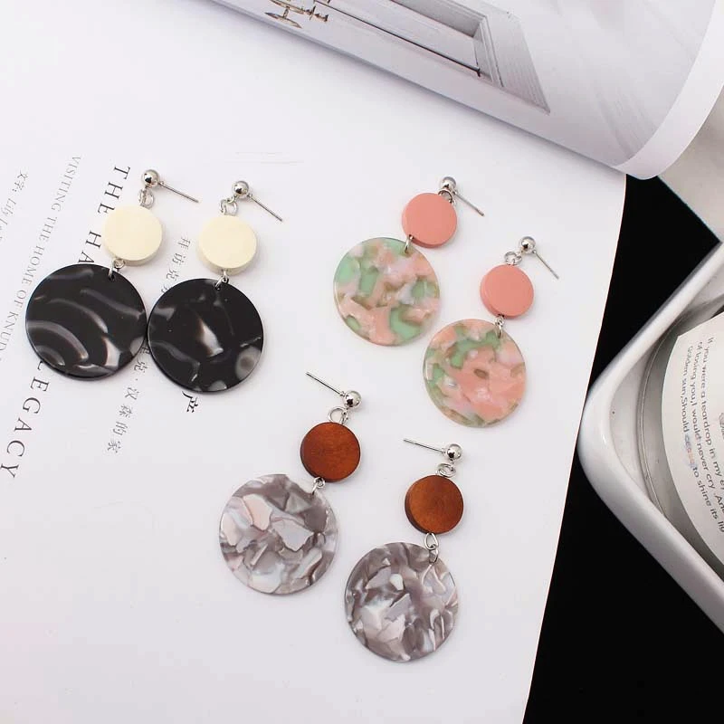 

Korean Statement Wooden Earrings Acetic Acid Geometric Round Acrylic Dangle Drop Earrings For Women Earings Fashion Jewelry 2019