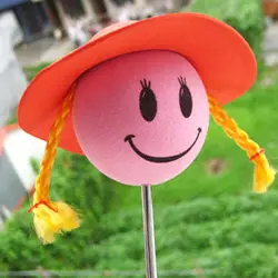 Розовый лицо Red Hat золотые волосы девушки очаровательны милый мультфильм антенны мяч ева пены воздушные топперы украшение автомобиля