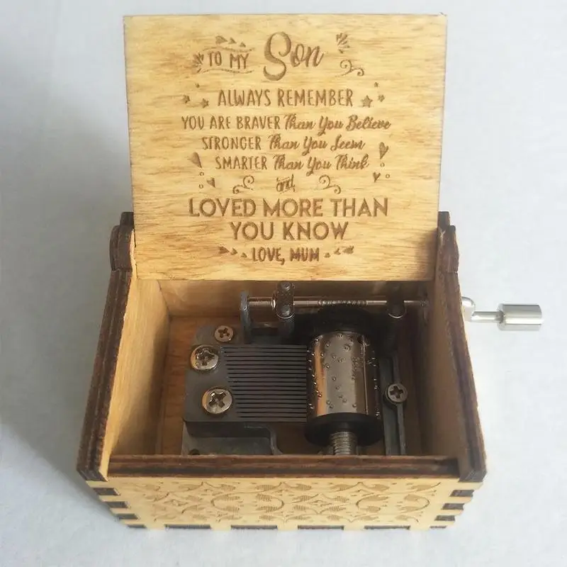 Nueva caja de música amor Papá y mamá amor mi sol de madera manivela caja de música antigua tallada para mamá papá y regalos de cumpleaños para hijo