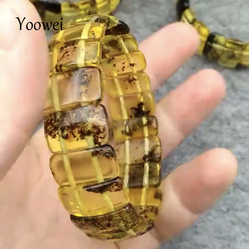 

Yoowei New Plant Amber Bracelet Wholesale Adult Luxurious Gift Unique Handmade Genuine Natural Green Amber Jewelry for Women