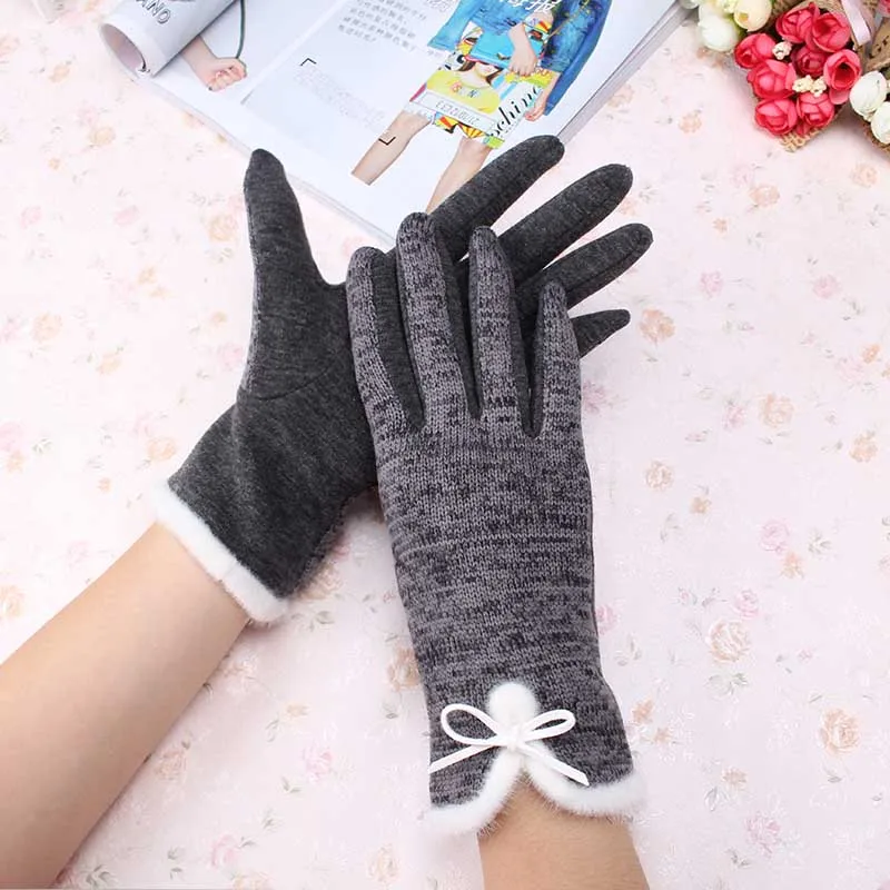 Winter White Plush Women Wrist Gloves Cute Bow Warm Cashmere Glove