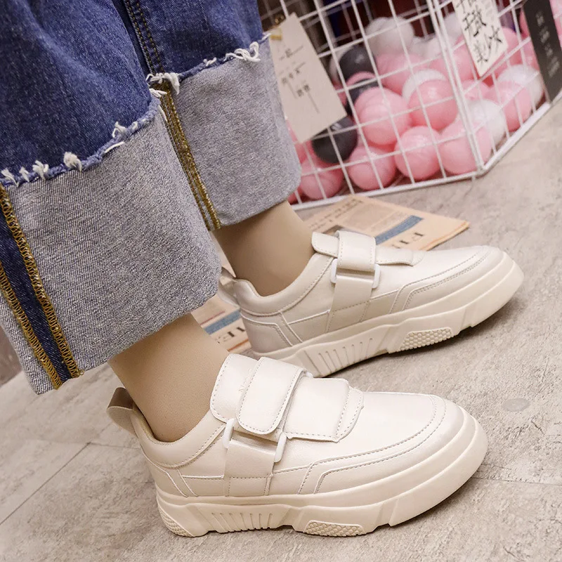 

women Female breathable women's shoes New casual shoes female Korean wild sneakers