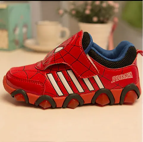 Детская одежда с героями мультфильмов; Новая Демисезонный Модные Спортивные Повседневные кроссовки детские, спортивные Брендовая обувь для мальчиков - Цвет: Красный