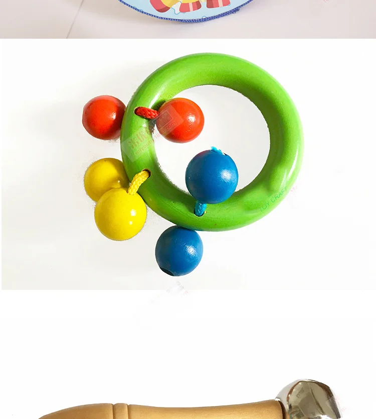 2906483129_243460804