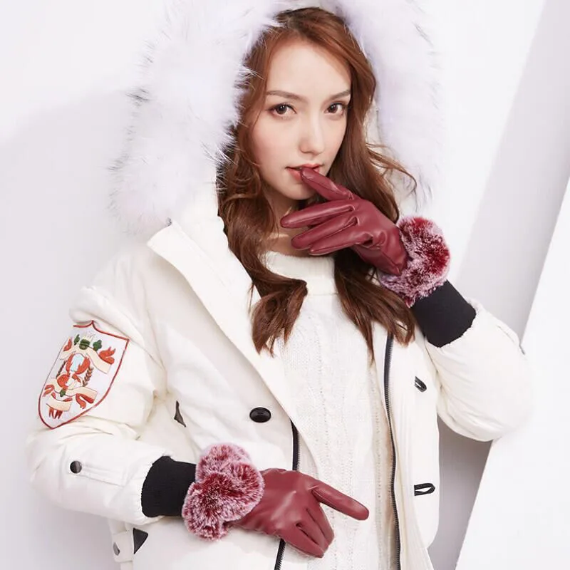 BING YUAN HAO XUAN Warm Cashmere Gloves Smartphone Using Gloves Fashion New Winter Woman Simulation Leather Winter Gloves