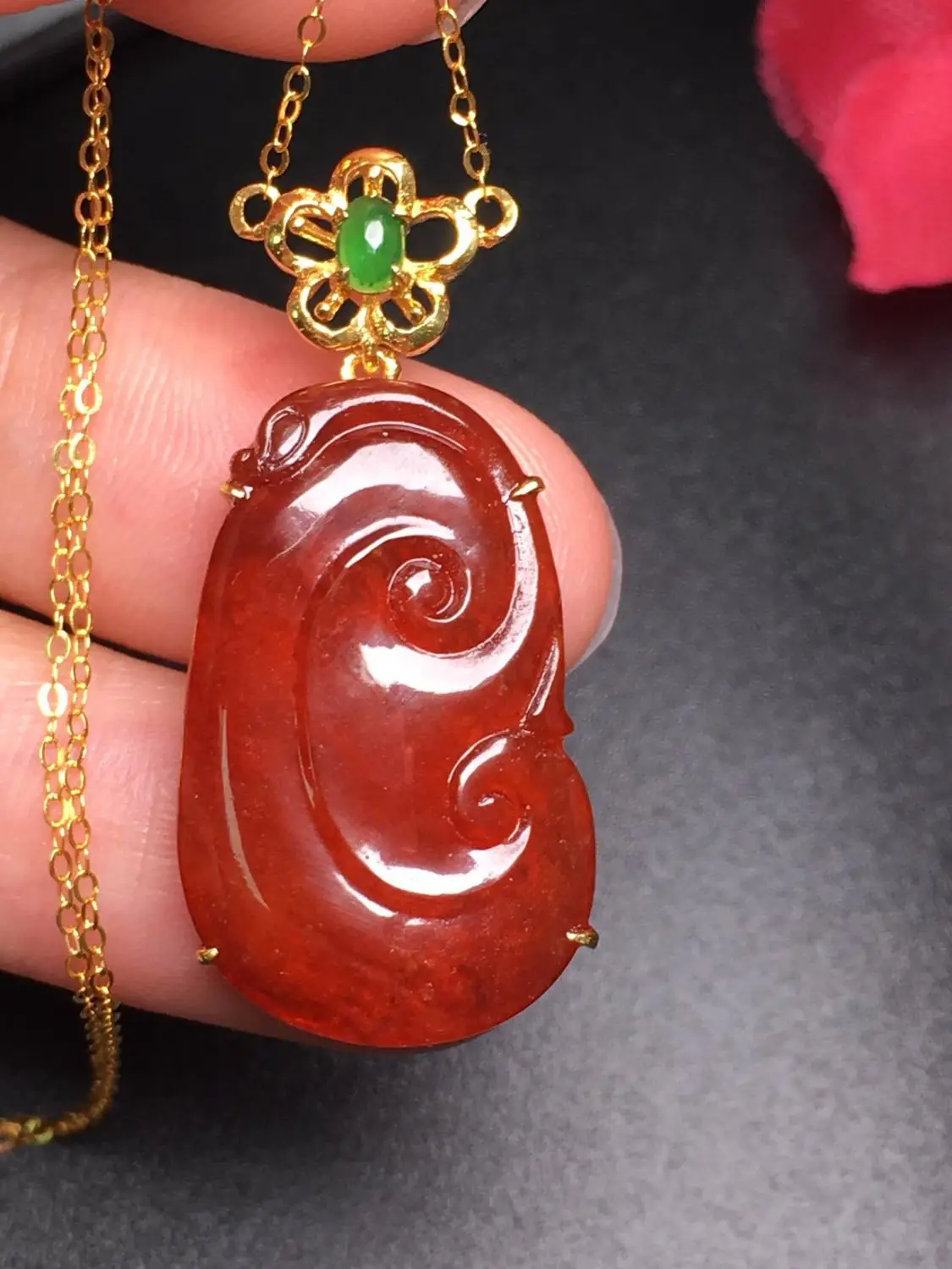 

706 Fine Jewelry Pure 18K Yellow Gold Diamonds Burmes Origin Buddha Natural Red Jade Female's Women Pendants Necklaces